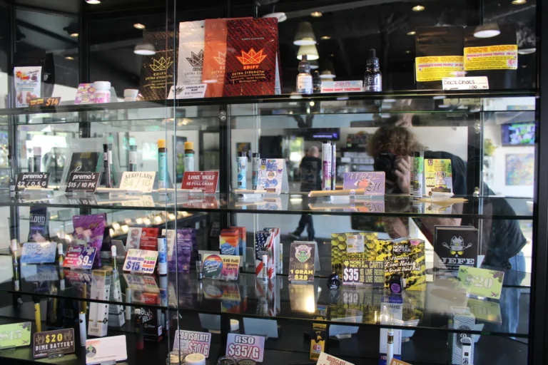 American Cannabis Dispensary OKC S WESTERN IMG 1131 768x512