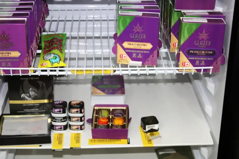 IMG 0737dispensary clinton ok  codys dispensary clinton ok  768x512