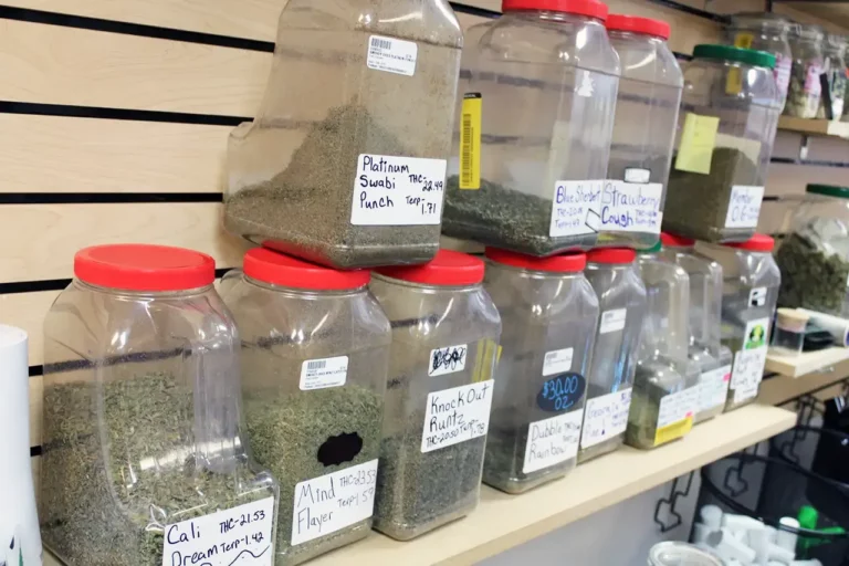 IMG 0752dispensary clinton ok  codys dispensary clinton ok  768x512