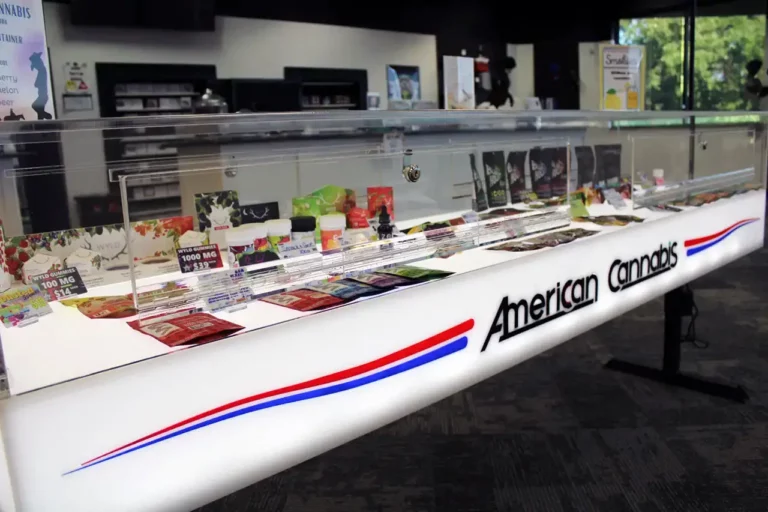 IMG 1242 DISPENSARY MUSTANG OK 768x512