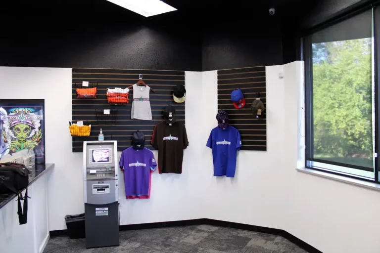 IMG 1250 DISPENSARY MUSTANG OK 768x512